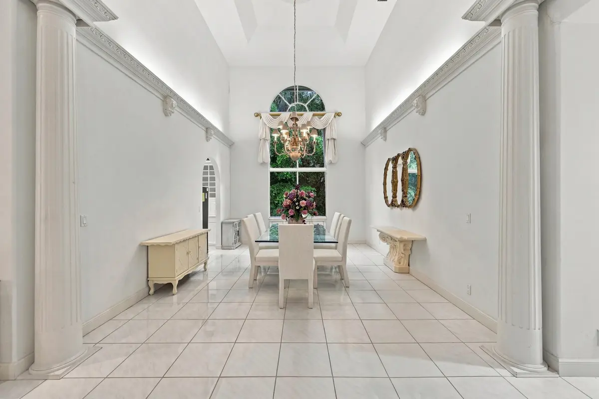 08_dining area at 5386 NW 77th Terrace, Coral Springs