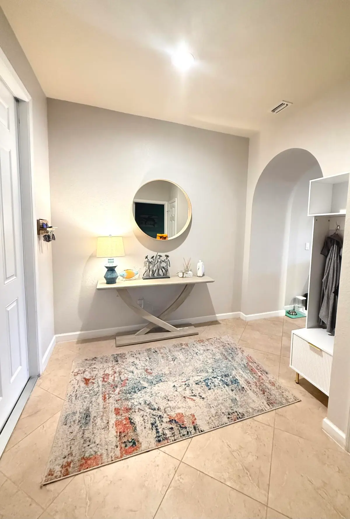 Foyer at 10361 WELLINGTON PARC Drive, Wellington