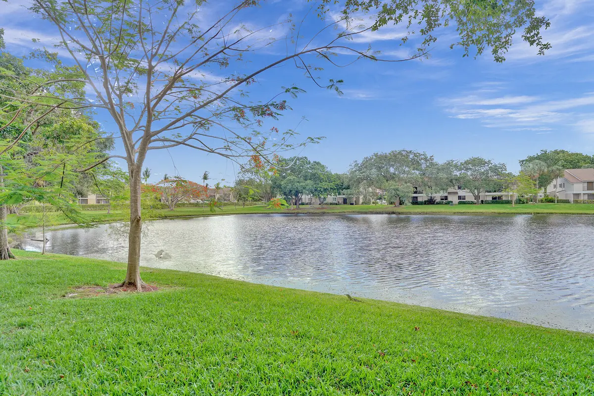 DSC09071 at 505 Gardens Drive 204, Pompano Beach