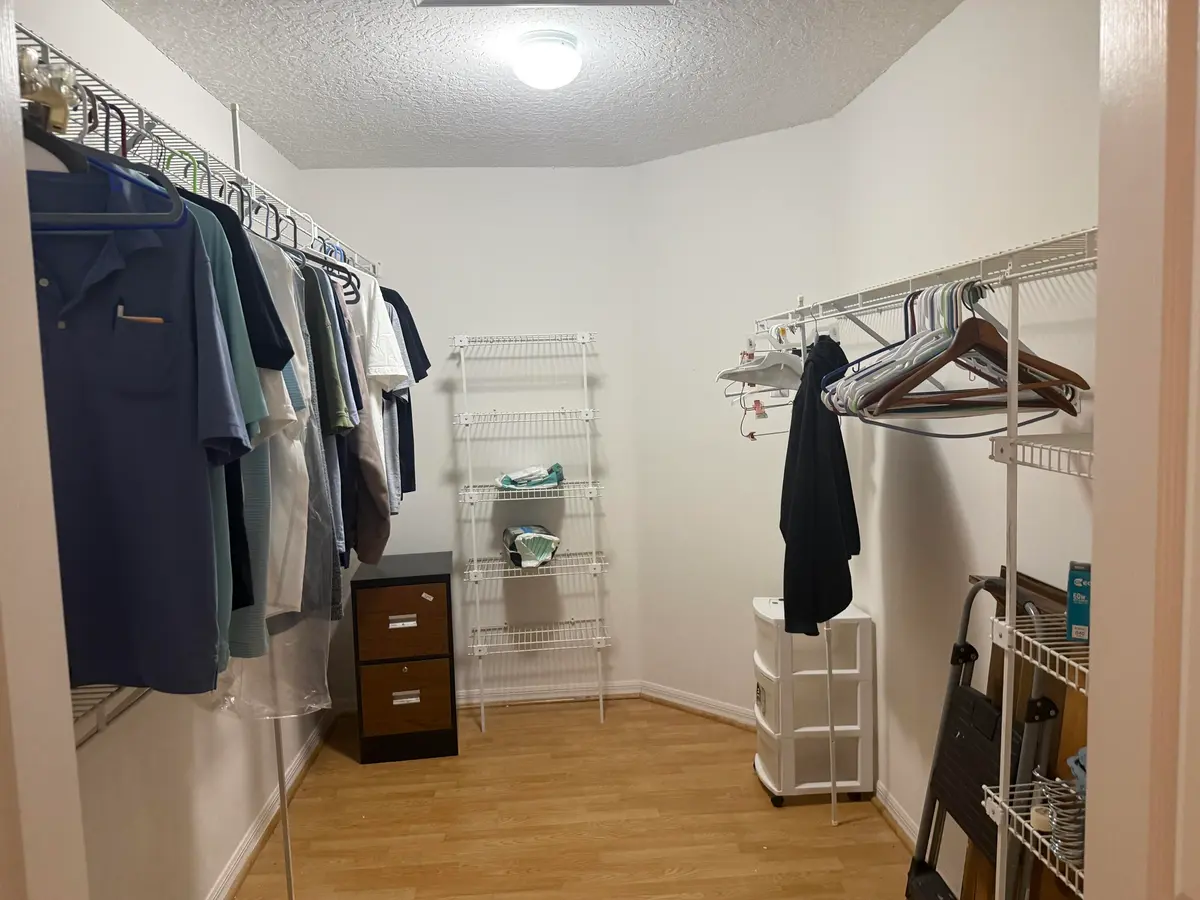 MSTR CLOSET at 465 NW GIBRALTAR Court, Port St. Lucie