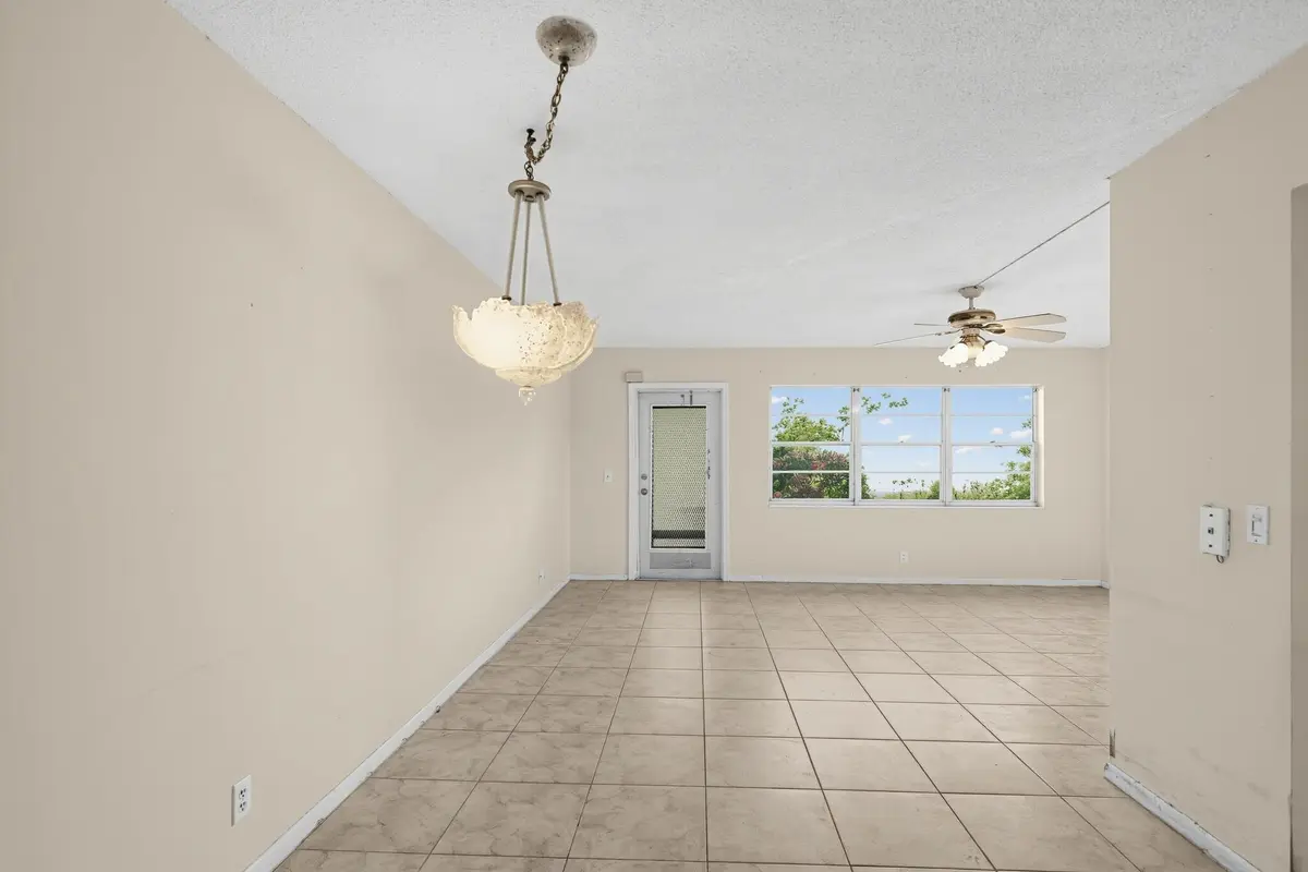 05_245_Camden_K-Living_room-0310 at 245 CAMDEN K, West Palm Beach