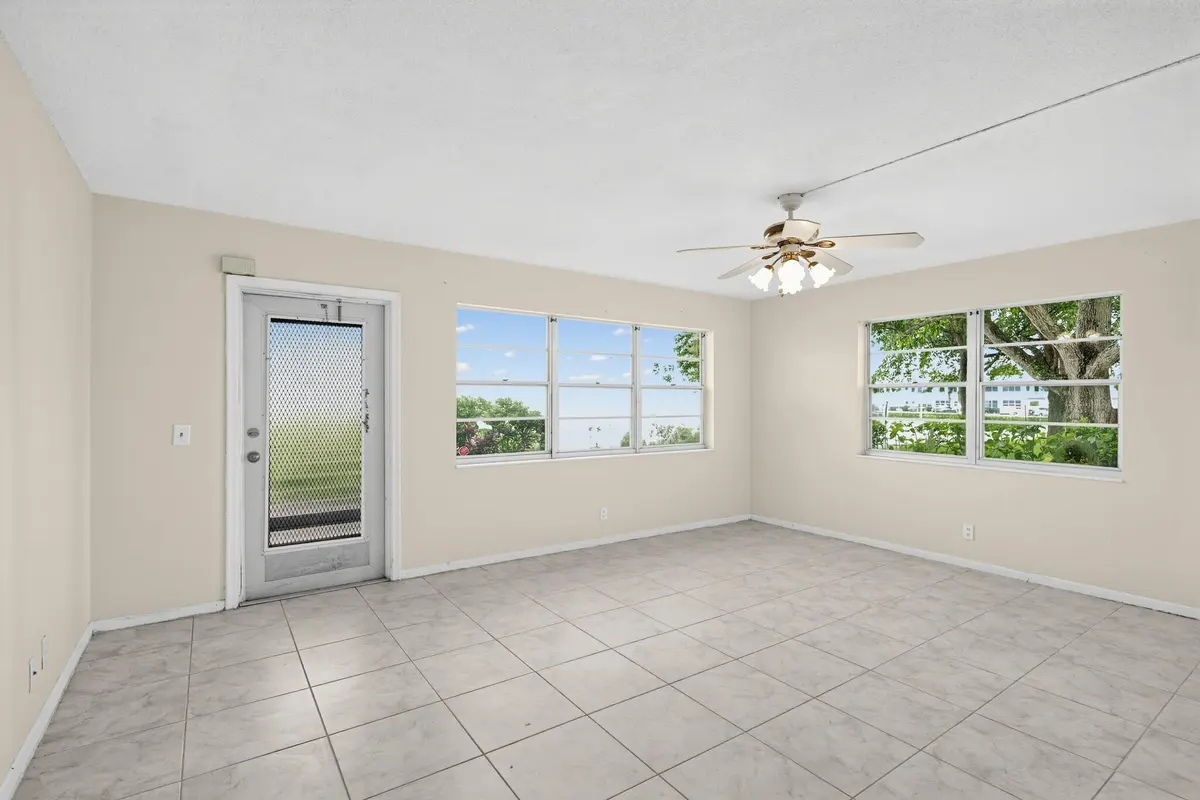 06_245_Camden_K-Living_room-0305 at 245 CAMDEN K, West Palm Beach