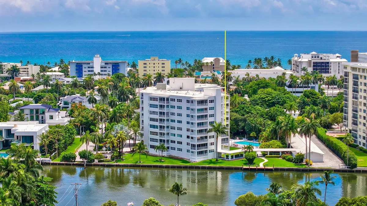 Delray Summit at 1000 Lowry Street 4F, Delray Beach