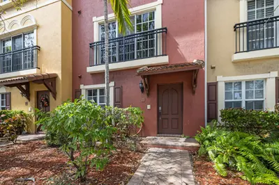 601 S FEDERAL Highway 30, Lake Worth Beach – Townhouse for rent