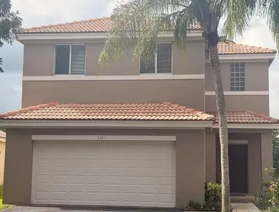 4361 Dogwood Circle, Weston – Single Family Residence for sale