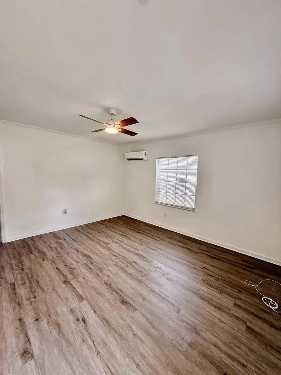 WhatsApp Image 2026-09-22 at 4. at 1121 NE 2ND Street 203, Fort Lauderdale