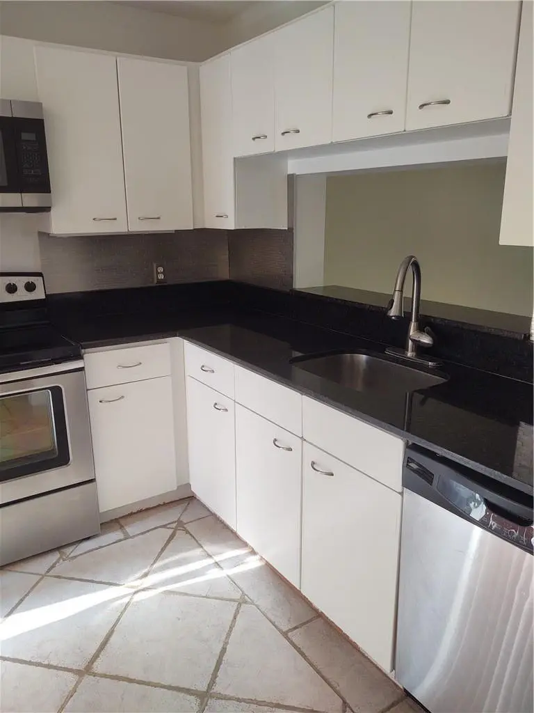 Photo 3 at 5200 E CLUB Circle 205, Boca Raton