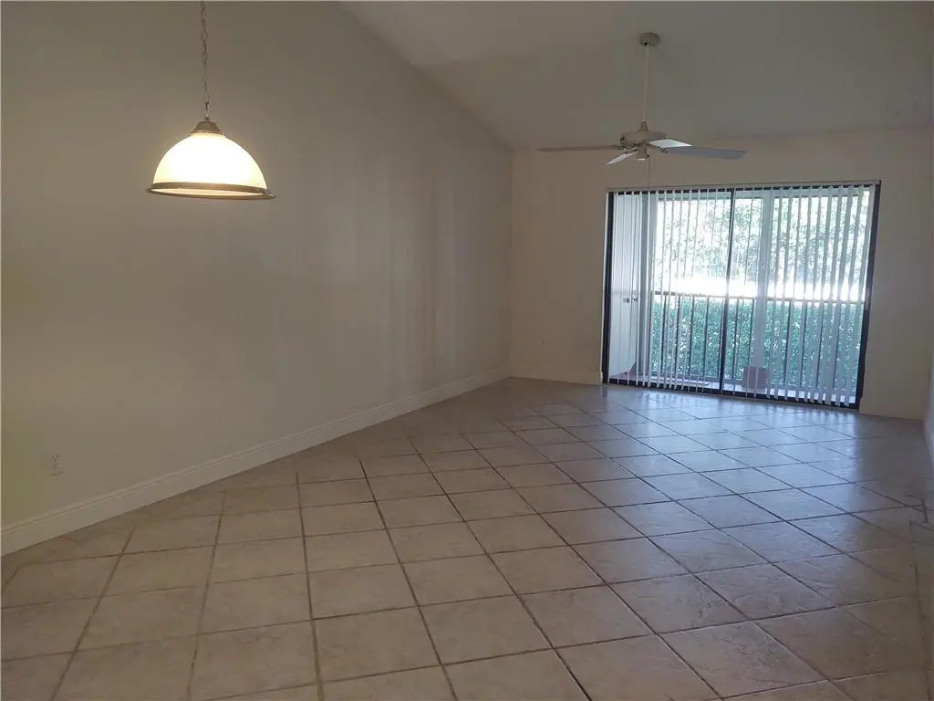 Photo 4 at 5200 E CLUB Circle 205, Boca Raton