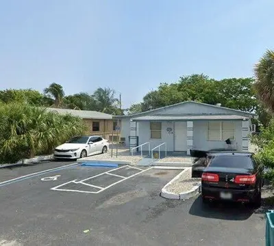 510 NE 2nd Street, Boynton Beach – Quadruplex for sale
