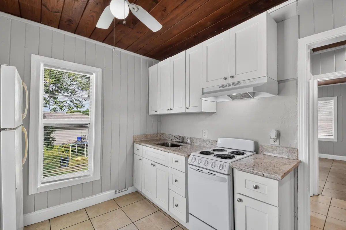 8877thSt-Unit200(2) at 885-887 7TH #201, West Palm Beach