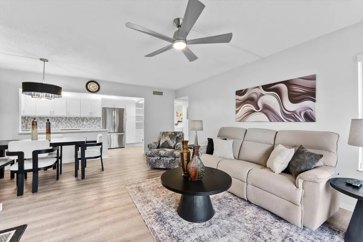 03-3 at 722 Sunny Pine Way F1, Greenacres