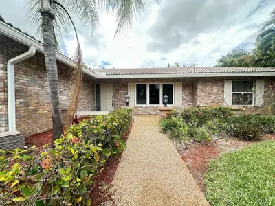 9135 NW 3RD Court, Coral Springs – Single Family Residence for rent