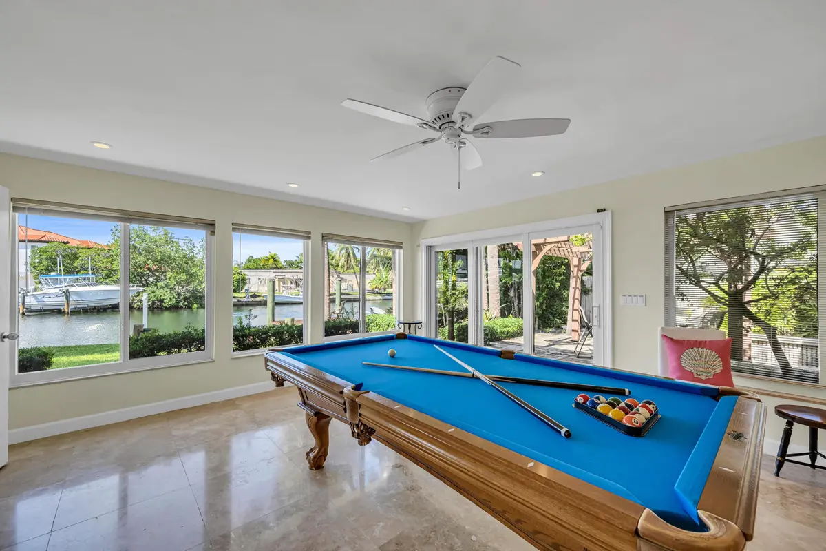 1995 IXORA RD-9 at 1995 Ixora Road, North Miami