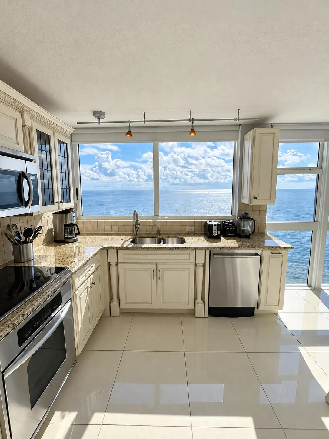 Cleaned_IMG_3183 at 1360 S OCEAN Boulevard 2701, Pompano Beach