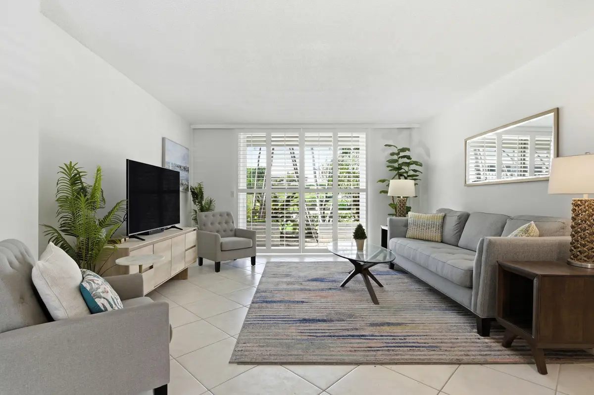 Living room at 139 Sunrise Avenue 102, Palm Beach