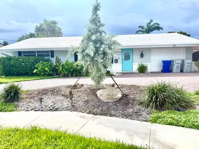 1131 NE 27TH Avenue, Pompano Beach – Single Family Residence for rent