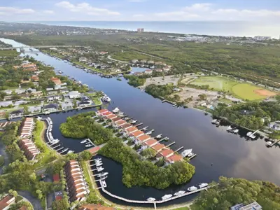 13348 Mangrove Isle Drive, Palm Beach Gardens – Single Family Residence for rent