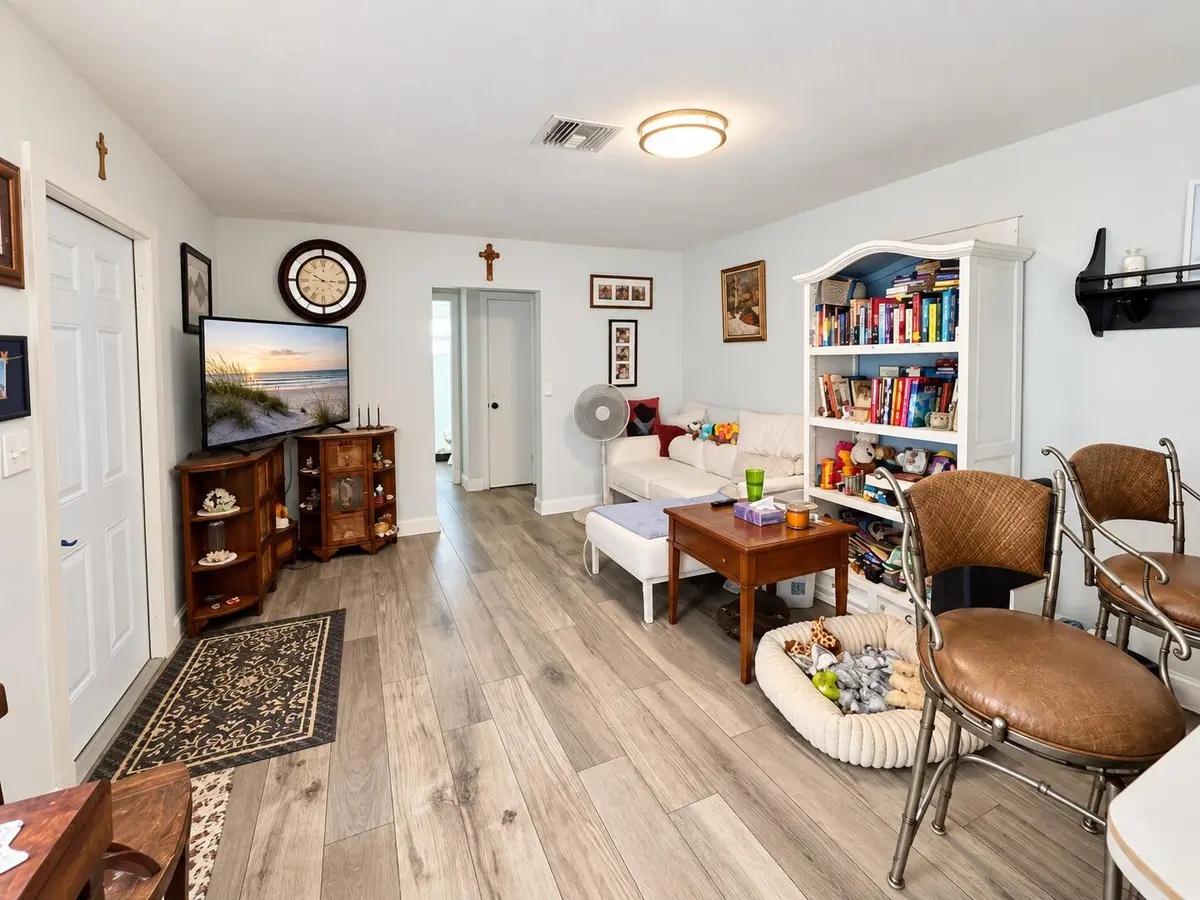 5f3f8394-d300-4dc4-96a8-73ffcceae30b at 2205 NE 4th Court, Boynton Beach