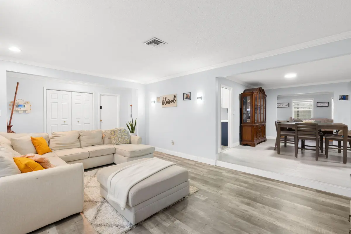 5-web-or-mls-1852 Nw 82 nd Ave Coral Spr at 1852 NW 82ND Avenue, Coral Springs