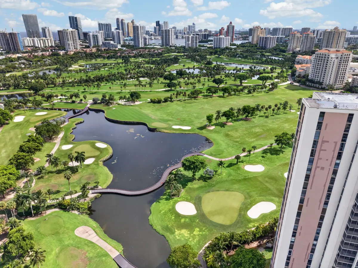 dipietro-4 at 20379 W COUNTRY CLUB Drive 1139, Aventura