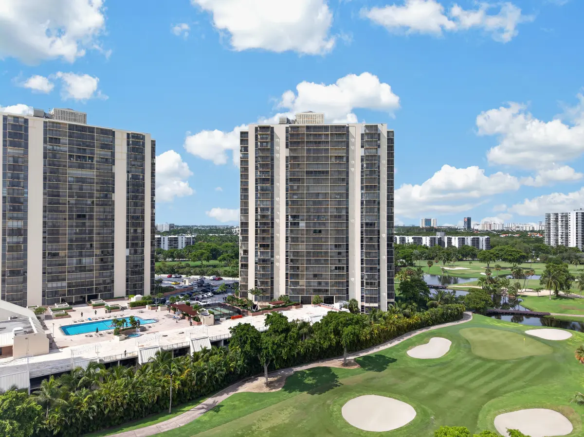 dipietro-7 at 20379 W COUNTRY CLUB Drive 1139, Aventura