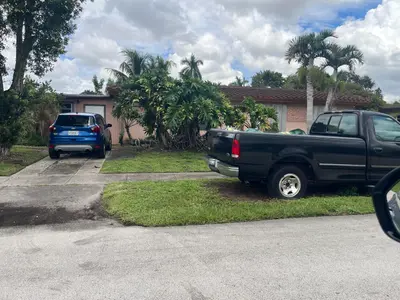 5051 SW 10TH Street, Plantation – Single Family Residence for sale