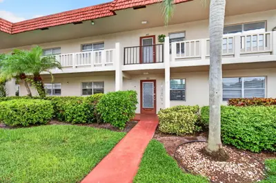4 Abbey Lane 103, Delray Beach – Condominium for sale