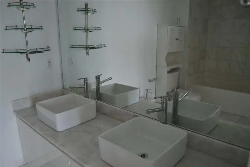 Photo 3 at 601 NE 36TH Street 2906, Miami