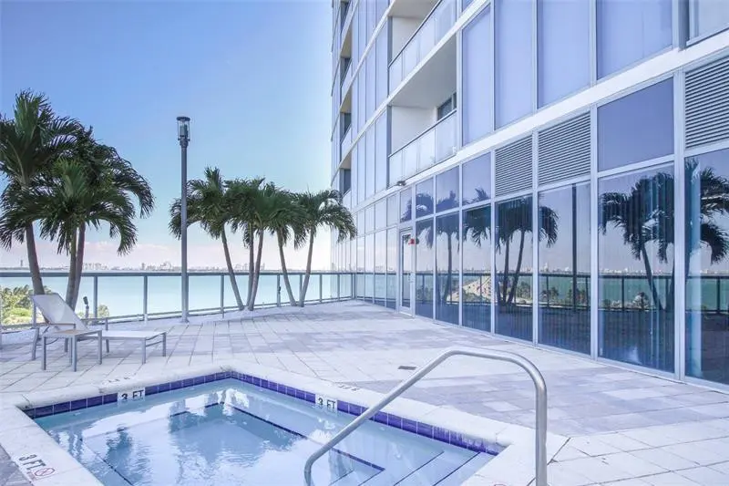 Photo 7 at 601 NE 36TH Street 2906, Miami
