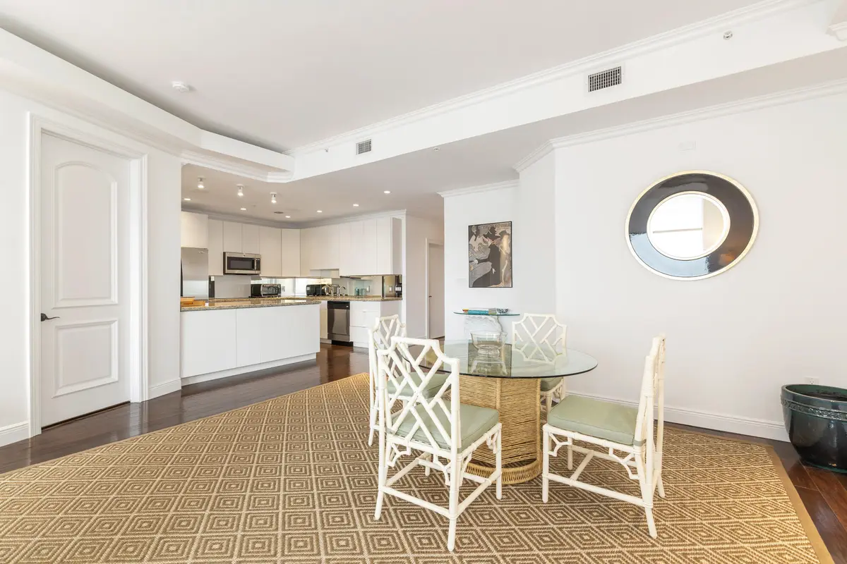 low-7 at 1617 N Flagler Drive 602, West Palm Beach