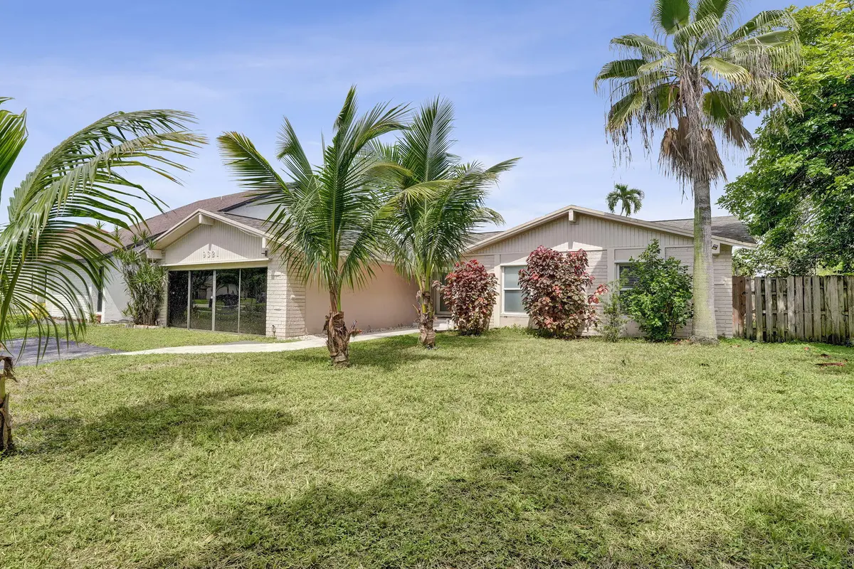 13-web-or-mls-DSC06355 at 9321 NW 35TH Manor, Sunrise