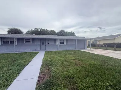 4401 N Australian Avenue, West Palm Beach – Single Family Residence for rent