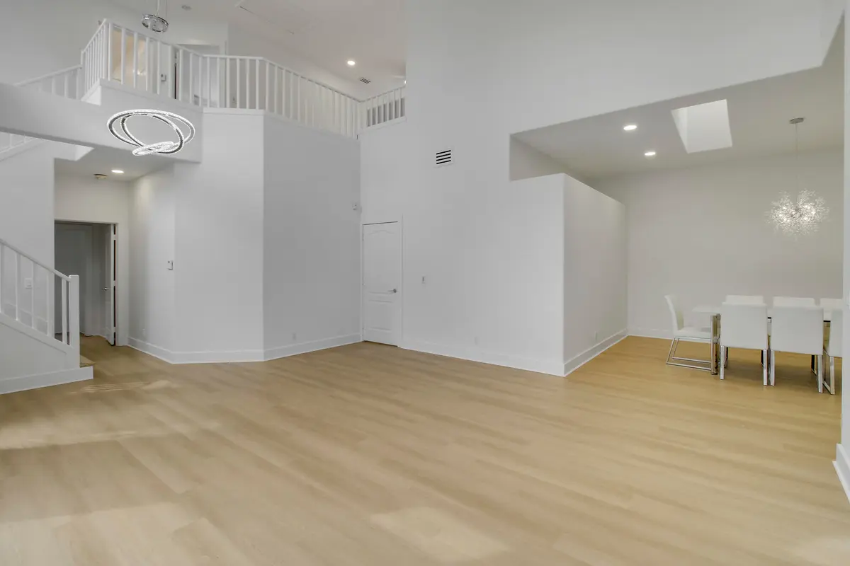 Family to Dining at 10375 OSPREY Trace, West Palm Beach