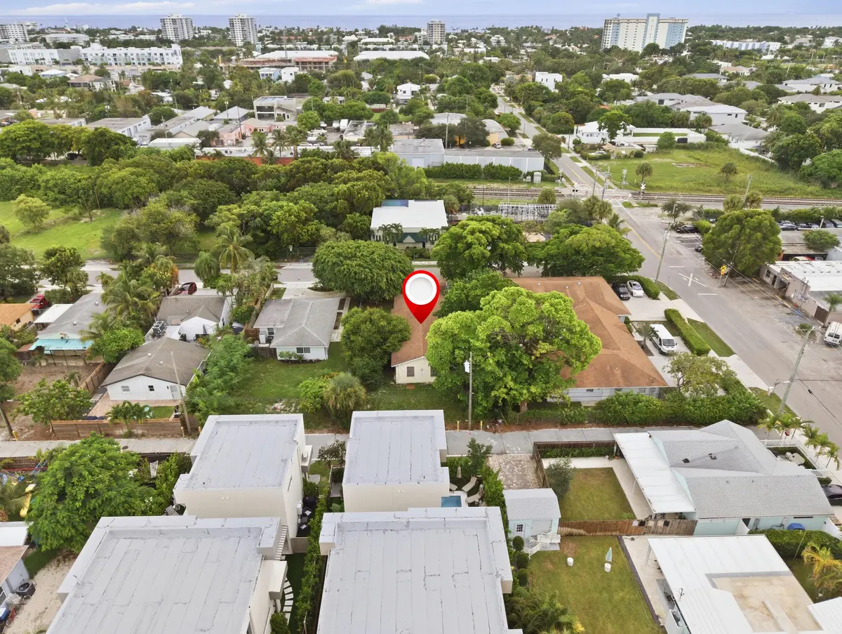 18_dji_20260919155756_0157_d_pin at 338 SE 1st Avenue, Delray Beach