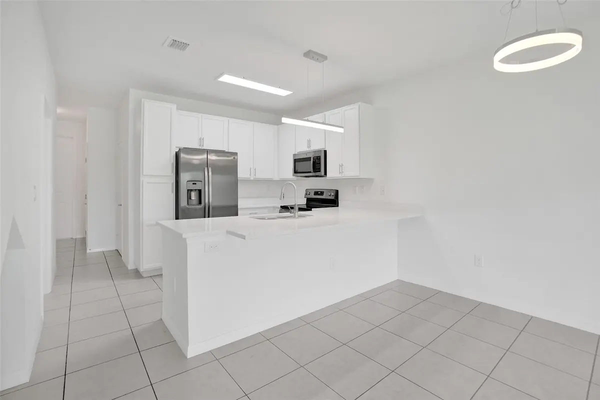 Photo 3 at 4748 SW 63rd Terrace, Davie