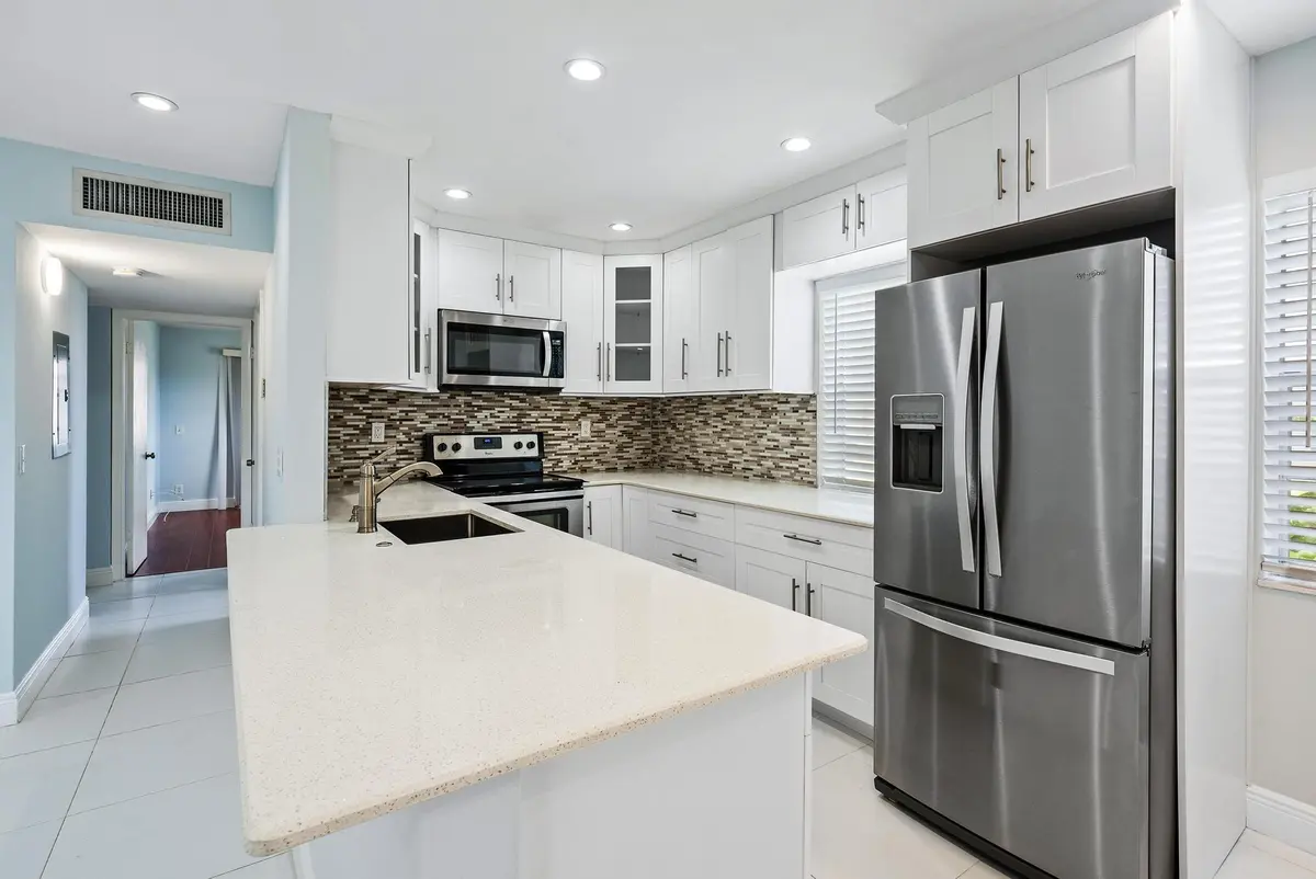 Kitchen at 507 CAPRI K, Delray Beach