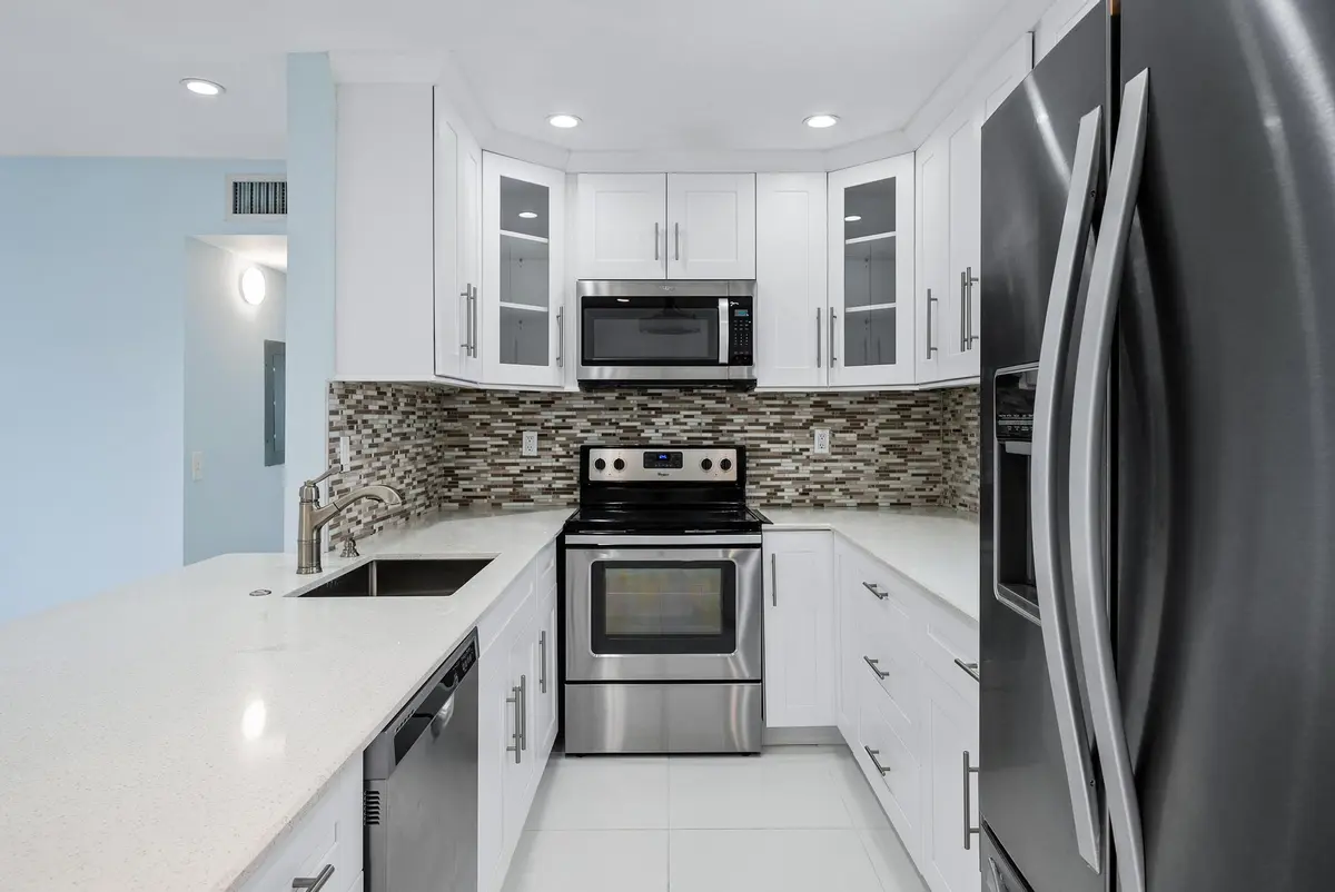 Kitchen at 507 CAPRI K, Delray Beach
