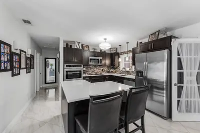 517 Ibis Drive, Delray Beach – Single Family Residence for rent