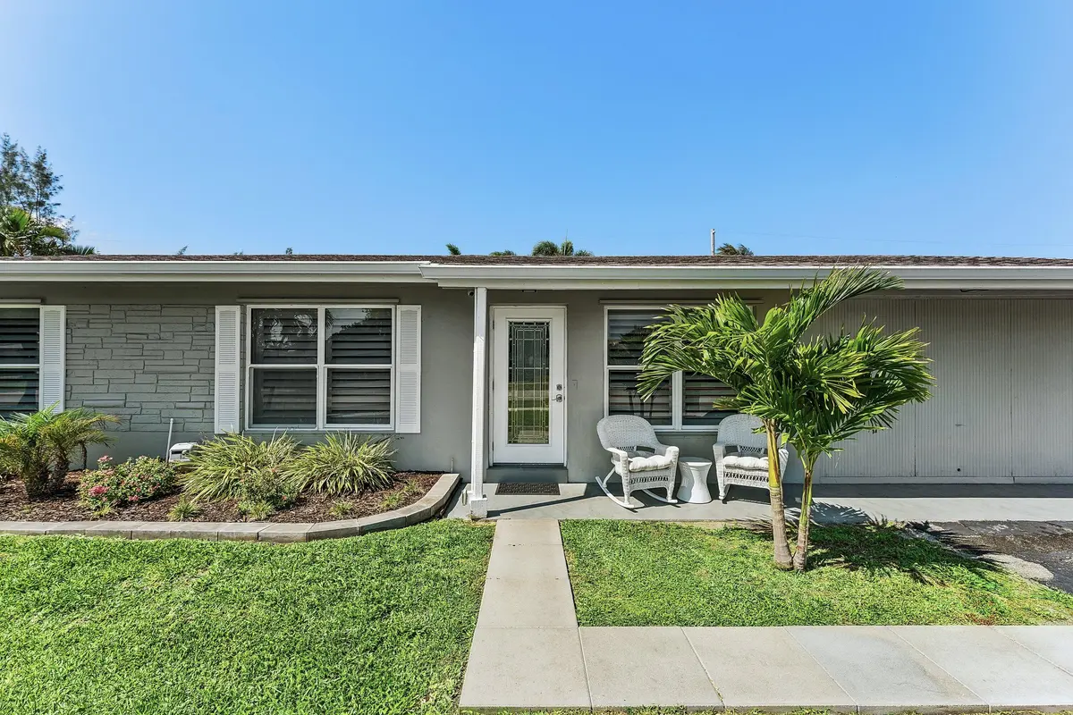 Front Ext at 517 Ibis Drive, Delray Beach