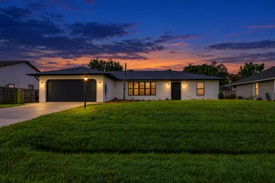 974 SE Brookedge Avenue, Port St. Lucie – Single Family Residence for rent