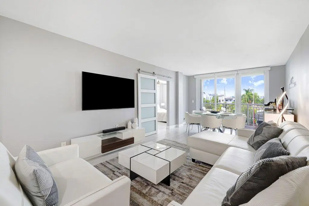 005_2j9a8113_578 at 155 ISLE OF VENICE Drive 501, Fort Lauderdale