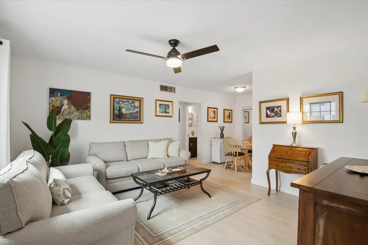 Living at 2151 NE 68TH 201, Fort Lauderdale