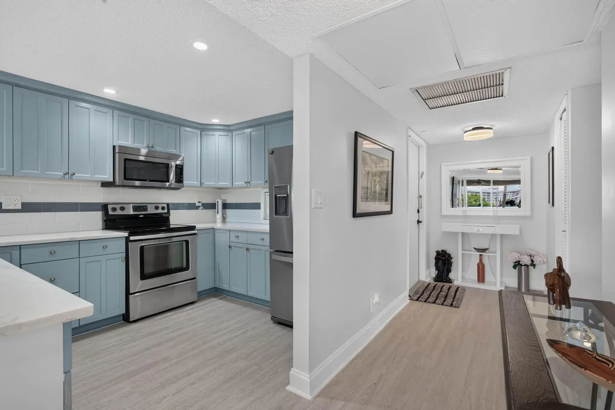 4-web-or-mls-2901-9 at 2901 S Palm Aire Drive 610, Pompano Beach