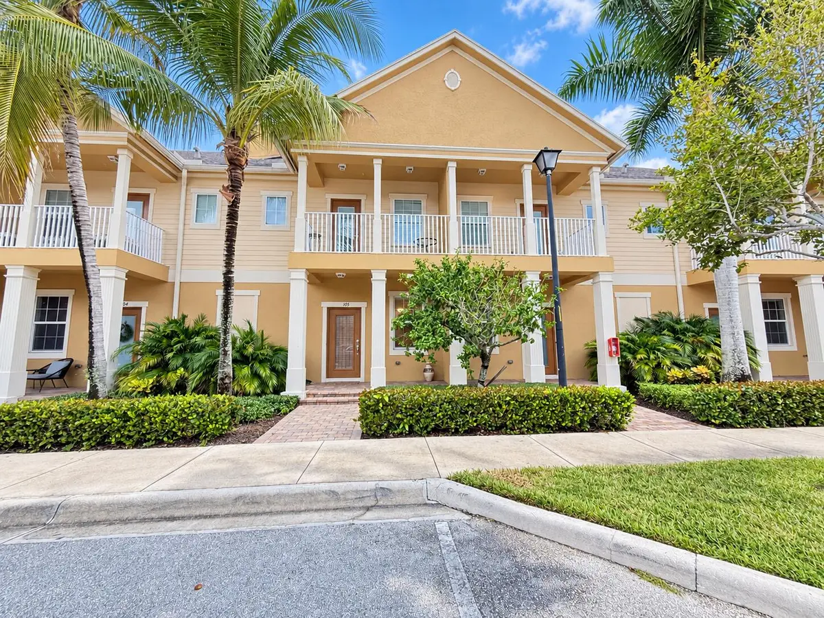 Front at 118 BLACK IRONWOOD Road 105, Jupiter