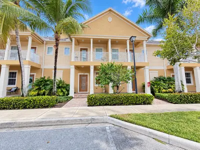 118 BLACK IRONWOOD Road 105, Jupiter – leased