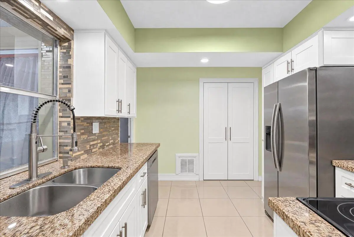 08-8I8A6539_batchlook at 4911 NW 14TH, Deerfield Beach