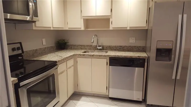 Photo 3 at 3970 OAKS CLUBHOUSE Drive 310, Pompano Beach