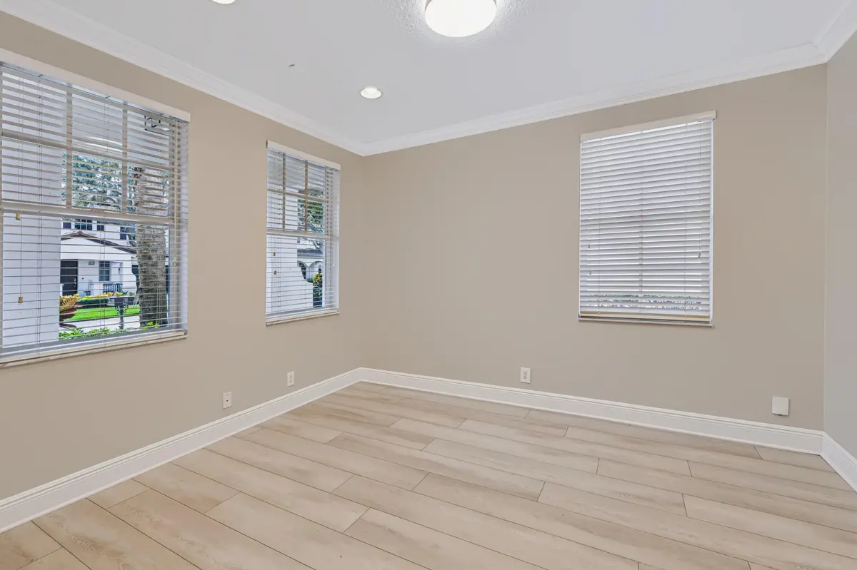 09 Den at 379 Columbus Street, Palm Beach Gardens
