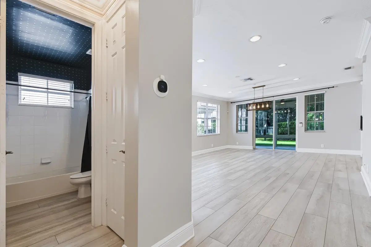 11 Bath and Hall at 379 Columbus Street, Palm Beach Gardens
