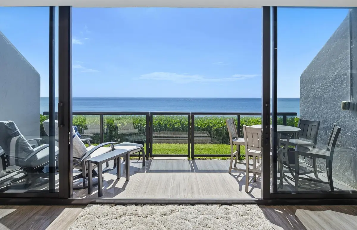 walk out patio at 3115 S OCEAN Boulevard 103, Highland Beach